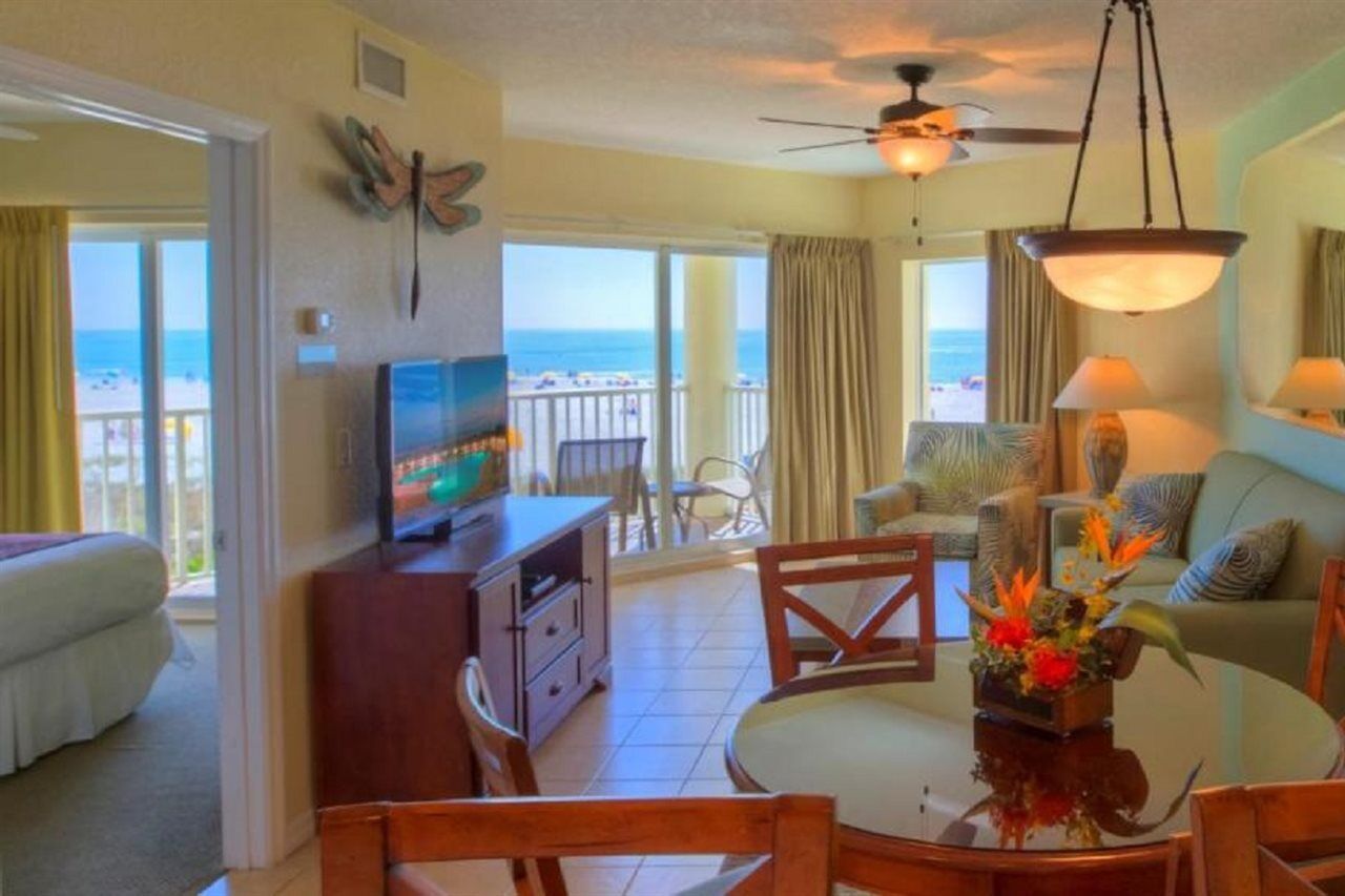 Sunset Vistas Two Bedroom Beachfront Suites เซนต์พีทบีช ภายนอก รูปภาพ